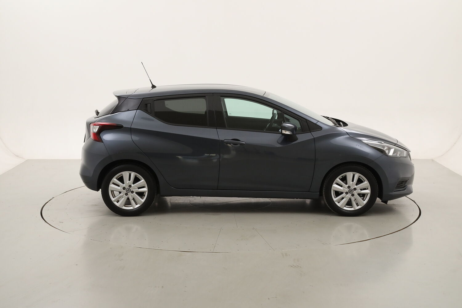 Nissan Micra Acenta X-Tronic usata del 2021 con 37.269 km