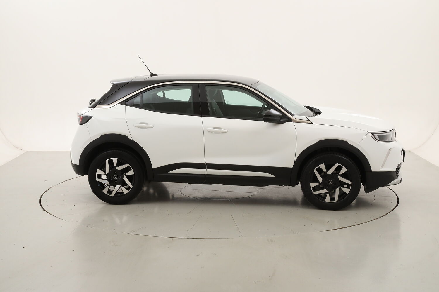 Opel Mokka Elegance usata del 2022 con 52.930 km