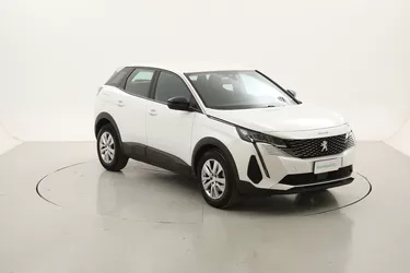 Peugeot 3008 Active Pack 1.2 Benzina 131CV Manuale Peugeot 3008 Active Pack 1.2 Benzina 131CV Manuale