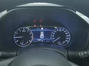 Nissan Juke N-Connecta 1.0 Benzina 117CV Automatico Interni