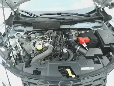 Nissan Juke N-Connecta 1.0 Benzina 117CV Automatico Vano motore