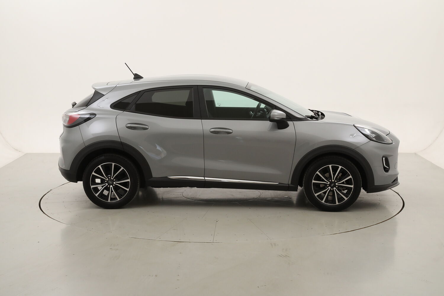 Ford Puma Titanium usata del 2021 con 73.367 km