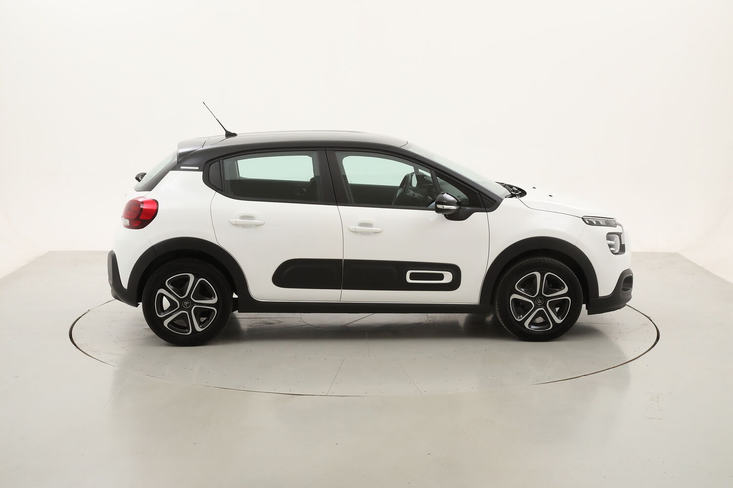 Citroen C3 Feel Pack usata del 2022 con 19.111 km
