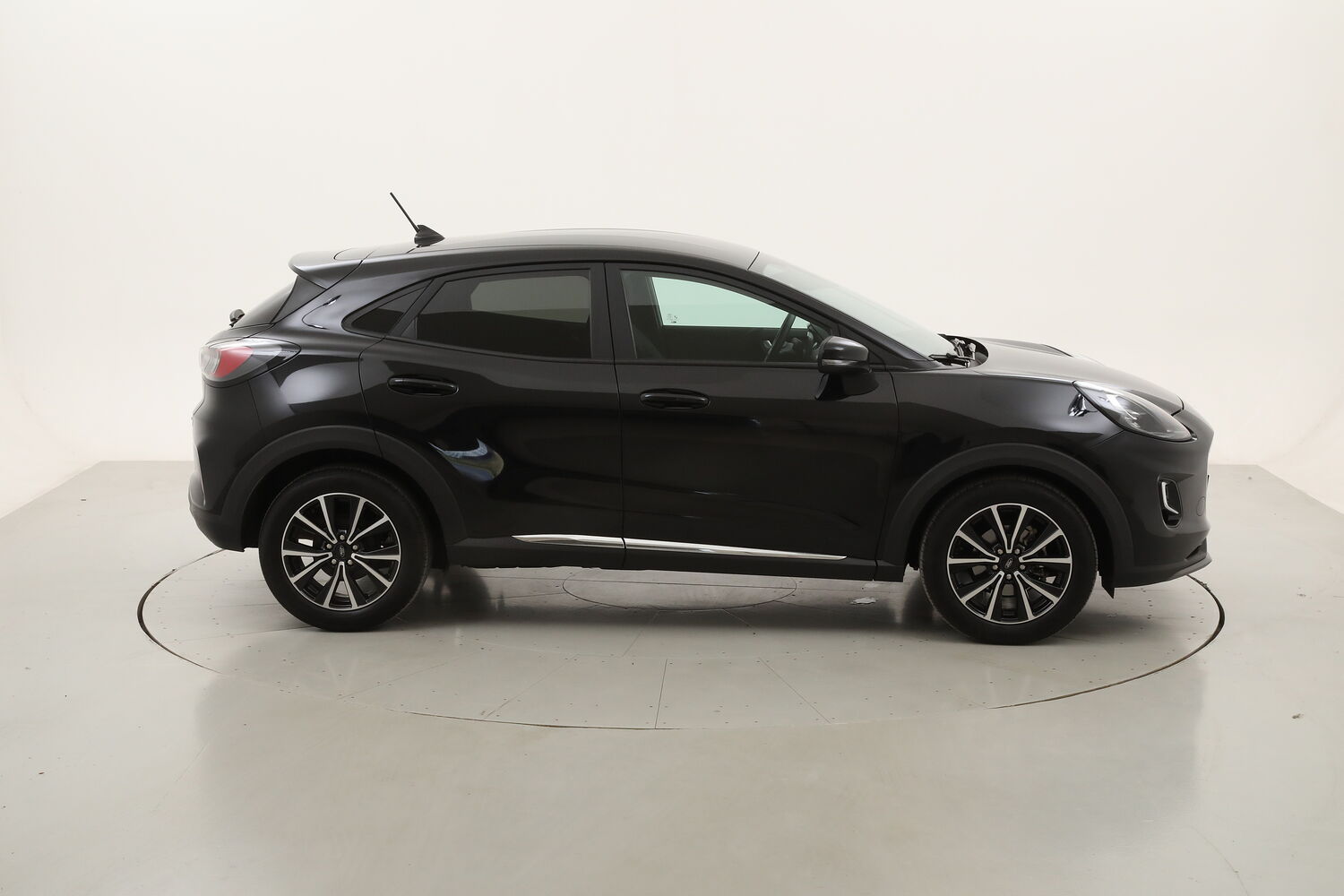 Ford Puma Titanium usata del 2022 con 25.032 km