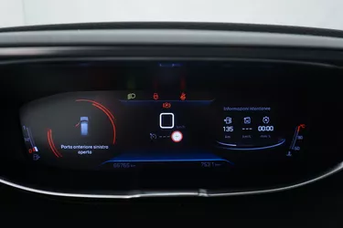 Peugeot 3008 Active Pack 1.2 Benzina 131CV Manuale Interni