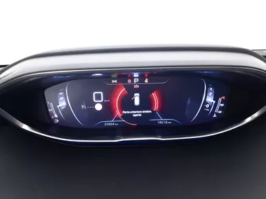 Peugeot 3008 Active Pack 1.2 Benzina 131CV Automatico Interni