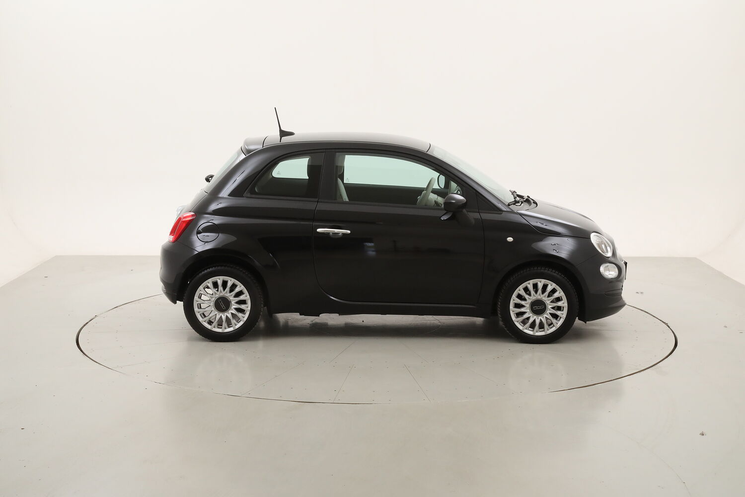 Fiat 500 Lounge usata del 2021 con 42.802 km