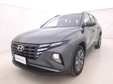 Hyundai Tucson X-Tech 1.6 Ibrido Benzina 230CV Automatico Visione frontale