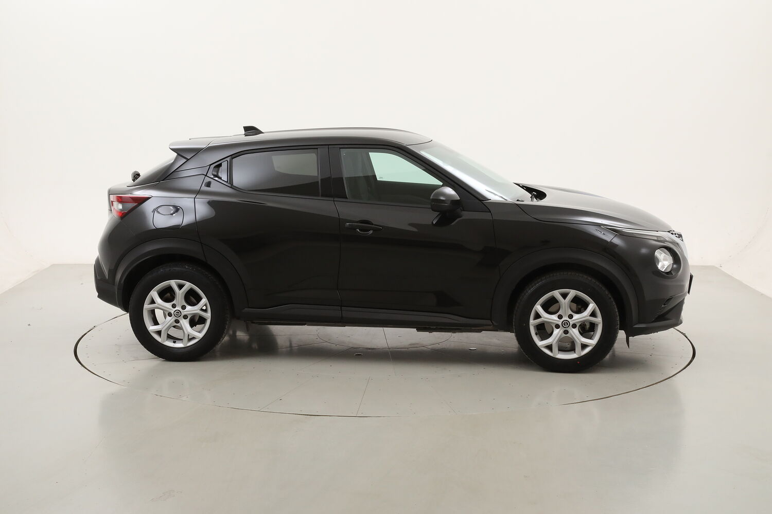 Nissan Juke N-Connecta usata del 2022 con 43.765 km