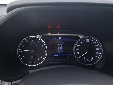 Nissan Juke N-Connecta 1.0 Benzina 114CV Manuale Interni