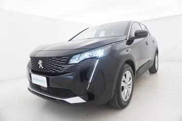 Peugeot 3008 Active Pack 1.2 Benzina 131CV Automatico Visione frontale