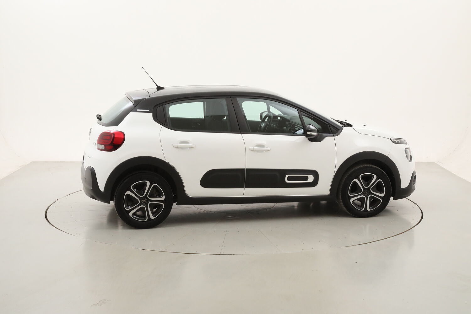 Citroen C3 Feel Pack usata del 2022 con 44.371 km