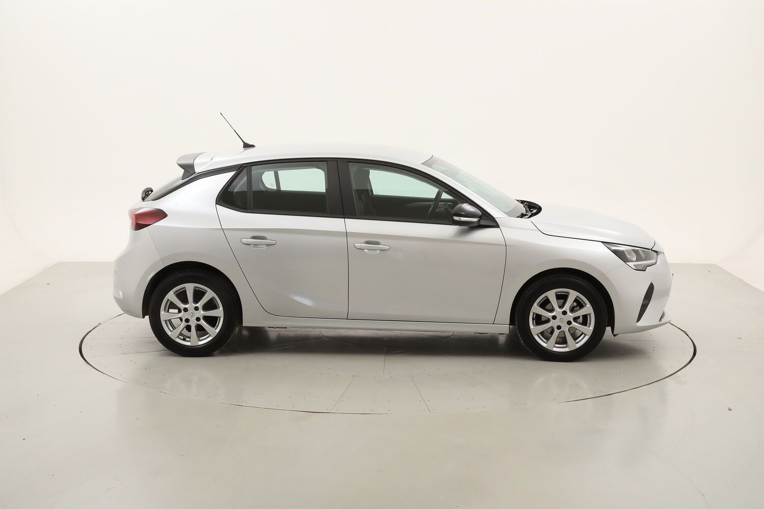 Opel Corsa Edition usata del 2022 con 50.208 km