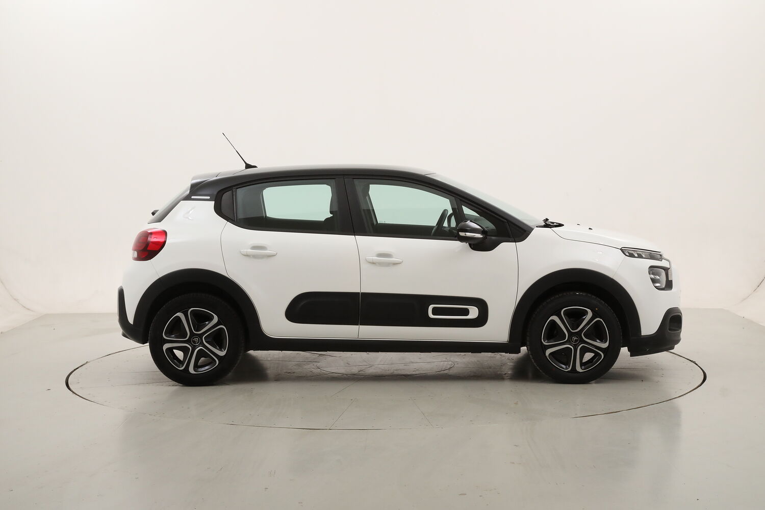 Citroen C3 Feel Pack usata del 2022 con 52.756 km