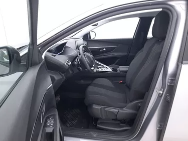 Peugeot 3008 Active Pack 1.2 Benzina 131CV Automatico Sedili